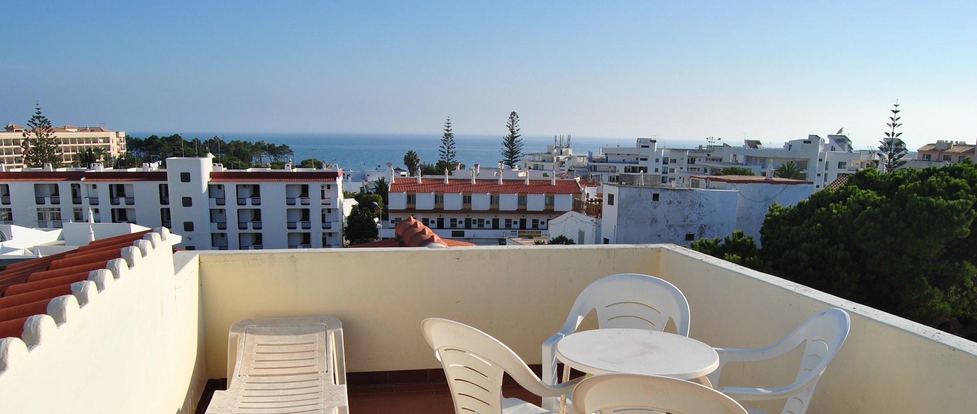 Apartamentos Olhos Do Mar Albufeira Exterior photo